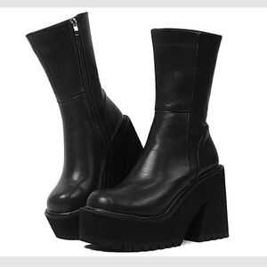 Black Heeled Boots